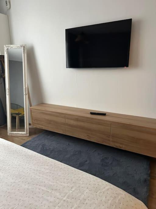 רסיטה 1 Room Apartment- Self Check In 24H מראה חיצוני תמונה